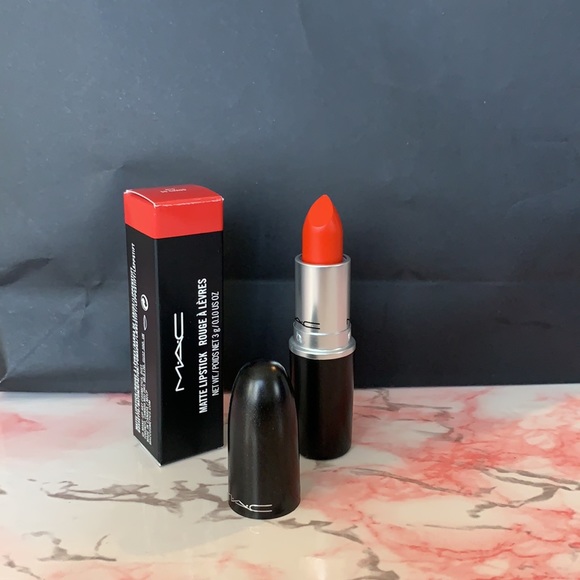 NWT MAC Cosmetics So Chaud Matte Lipstick - Picture 3 of 11